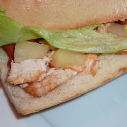 la Baguetterie - Die Sparvariante für mich / Bordeaux ohne Käse mit ganz wenig Dressing extra für meine Figur ;-)
