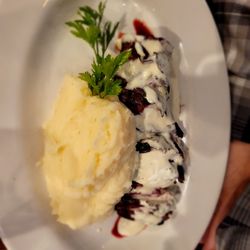 Salute - Hanger Steak
