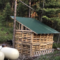 Badger Building Center - Wood shed looks SO sharp! No pun intended...