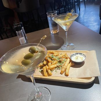 Peach Street Grill - Dirty martini & truffle fries - Desserts Near Me - Tellico Plains, Tennessee Peach Street Grill - Dirty martini & truffle fries - Desserts Near Me - Tellico Plains, Tennessee