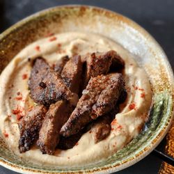 Paloma Venice - Hummus with wagyu steak, very good