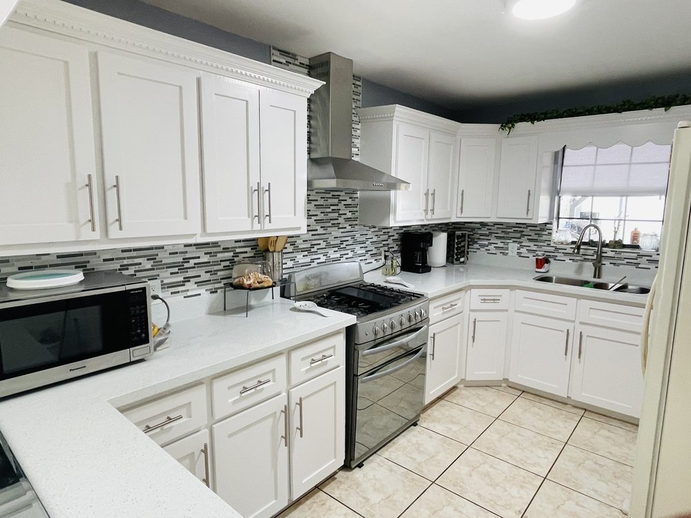 Slide of BIC Services