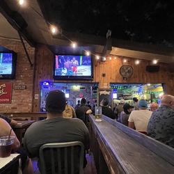 Little Woodrow's Burnet - Outdoor seating, patio area