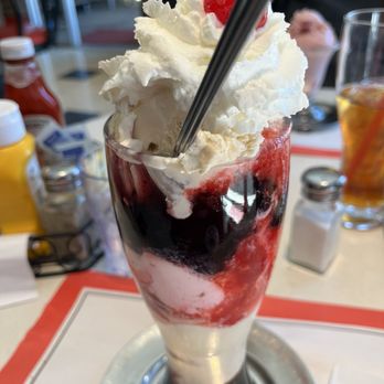 Cabot's Ice Cream & Restaurant - Patriot Parfait - Ice Cream & Frozen Yogurt Near Me - Newton, Massachusetts Cabot's Ice Cream & Restaurant - Patriot Parfait - Ice Cream & Frozen Yogurt Near Me - Newton, Massachusetts