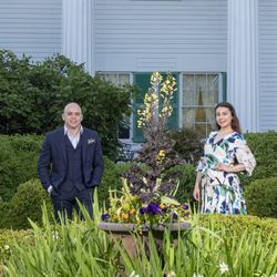 Diego's Photography - Engagement photo session in location by Diego's Photography at The Barrington Hall located in Roswell