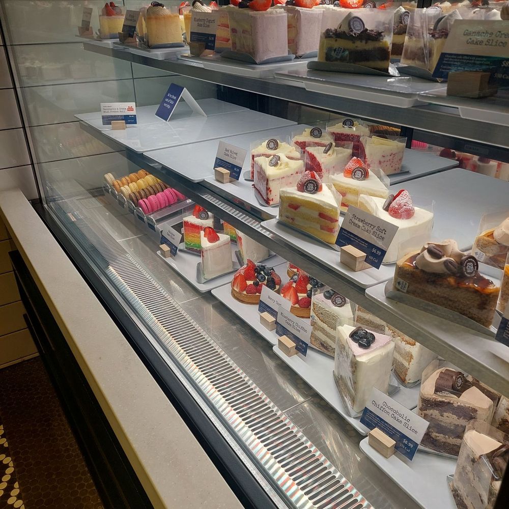 Paris Baguette - Bakeries Near Me - Roseville, Minnesota Paris Baguette - Bakeries Near Me - Roseville, Minnesota