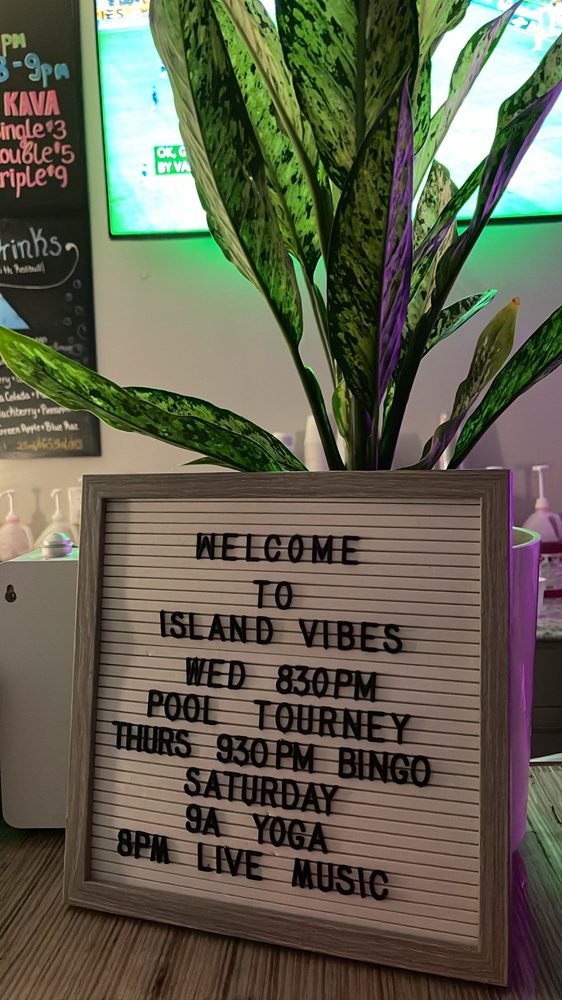 Island Vibes Lake Worth Kava Bar Logo