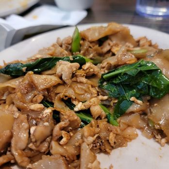 Thai Basil - 54. Pad See-Ew - Thai Near Me - Fullerton, California Thai Basil - 54. Pad See-Ew - Thai Near Me - Fullerton, California