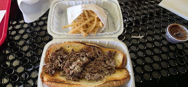 Suzie Burger by null