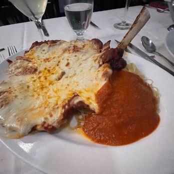 Cirella's - Veal Parmesan (not the best, veal was definitely on the drier side) - Italian Near Me - Melville, New York Cirella's - Veal Parmesan (not the best, veal was definitely on the drier side) - Italian Near Me - Melville, New York