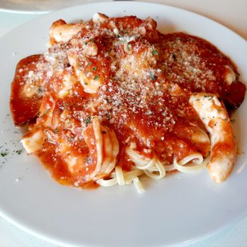 La Ciccia - Seafood Combo pasta ($22.00) - had shrimp, scallops, calamari, & mussels. I added parmesan cheese on top. - Italian Near Me - Honolulu, Hawaii La Ciccia - Seafood Combo pasta ($22.00) - had shrimp, scallops, calamari, & mussels. I added parmesan cheese on top. - Italian Near Me - Honolulu, Hawaii