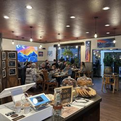 Gunners Tex Mex BBQ - Interior