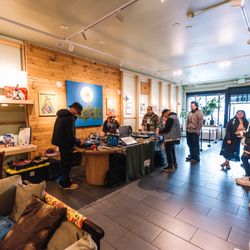Kapwa Kultural Center - Skratchfight Turntable Pop Up at Kapwa Café - Community Event