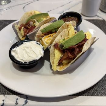 Blu Bar & Lounge - Tacos - American Near Me - San Pedro, California