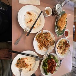 Veggie Lee - E65. Vegan Orange Chicken L8. Vegan Beef with Mongolian Style Lunch Special Salt and Pepper Vegan Chicken R16. Vegetable Chow Mein