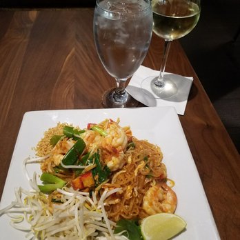 Soi 38 - Shrimp Pad Thai and Sauvingion Blanc - Thai Near Me - Washington, DC, District of Columbia Soi 38 - Shrimp Pad Thai and Sauvingion Blanc - Thai Near Me - Washington, DC, District of Columbia