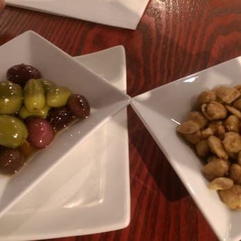 Vino Volo - Olives and rosemary nuts - Wine Bars Near Me - Boston, Massachusetts Vino Volo - Olives and rosemary nuts - Wine Bars Near Me - Boston, Massachusetts