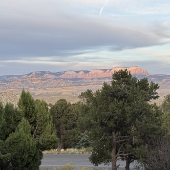 Stone Hearth Grille - View - American Near Me - Tropic, Utah Stone Hearth Grille - View - American Near Me - Tropic, Utah