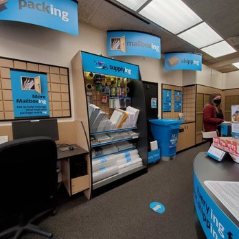 The UPS Store - Shipping Centers Near Me - Brooklyn, New York