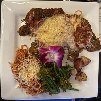 Symphony Hotel & Restaurant - Hotels Near Me - Cincinnati, Ohio Symphony Hotel & Restaurant - Hotels Near Me - Cincinnati, Ohio