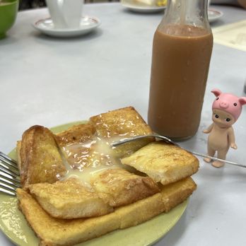 瑞記咖啡 - Hong Kong Style Cafe Near Me - Hong Kong, HK 瑞記咖啡 - Hong Kong Style Cafe Near Me - Hong Kong, HK