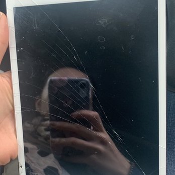 Repair World - Before it was fixed. - Mobile Phone Repair Near Me - Commerce, California Repair World - Before it was fixed. - Mobile Phone Repair Near Me - Commerce, California