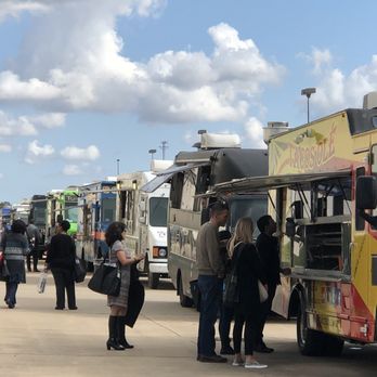 Nom Mi Street - Food trucks - Vietnamese Near Me Nom Mi Street - Food trucks - Vietnamese Near Me