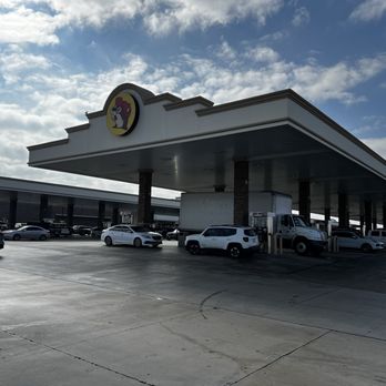 Buc-ee's - No worries finding and open pump - Gas Stations Near Me - New Braunfels, Texas Buc-ee's - No worries finding and open pump - Gas Stations Near Me - New Braunfels, Texas