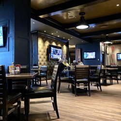 Stadium Sports Bar and Grill
