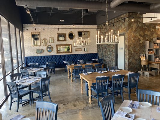 White Elm Brasserie by null
