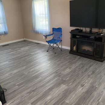 Hardwood Floor Essence - New living room floor - Flooring Near Me Hardwood Floor Essence - New living room floor - Flooring Near Me