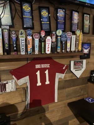 BBQ House Bar & Grill by null