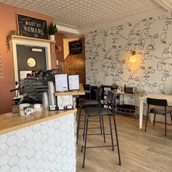 Rise Authentic Baking Co - Inside and bar top