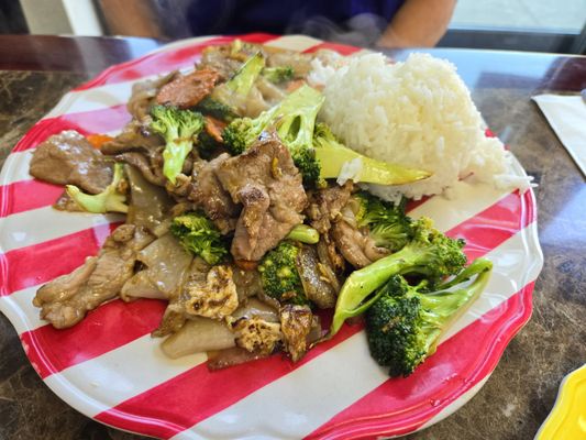 123 Thai Food by null