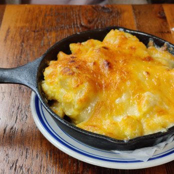 Duke's Grocery - White Truffle Mac and Cheese - Pubs Near Me - Washington, DC, District of Columbia