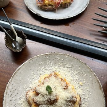 cokooncafe - Breakfast & Brunch Near Me - Bilbo, BI