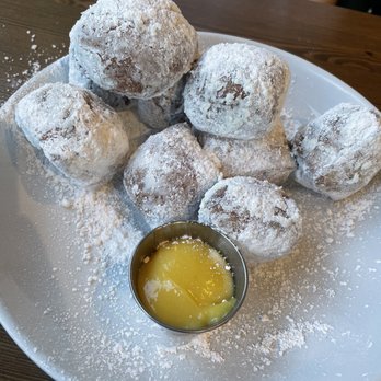 Great Maple San Diego - Powdered Sugar Beignets w/lemon curd - Breakfast & Brunch Near Me - San Diego, California Great Maple San Diego - Powdered Sugar Beignets w/lemon curd - Breakfast & Brunch Near Me - San Diego, California