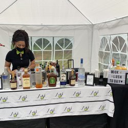 Lush Catered Bar - Outside event setup