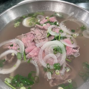 Hale Vietnam - Vietnamese Near Me - Honolulu, Hawaii