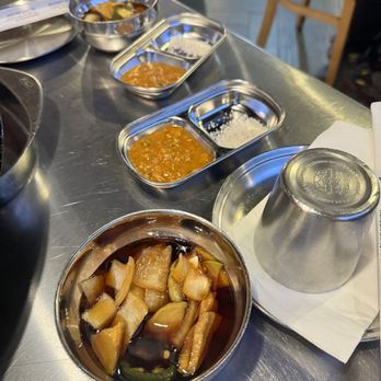 The Cast Iron Pot 3 - Korean Near Me - Flushing, New York