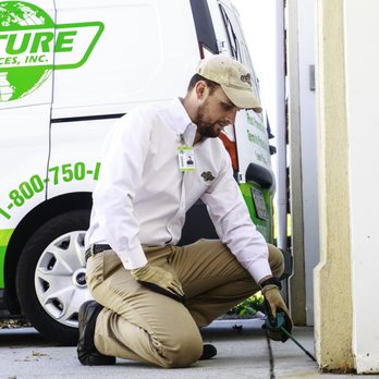 Future Services - tech doing pest control - Pest Control Near Me - Snellville, Georgia Future Services - tech doing pest control - Pest Control Near Me - Snellville, Georgia