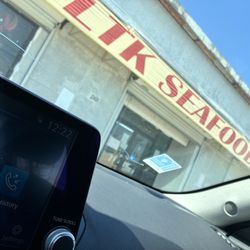 LTK Seafood - Store front sign