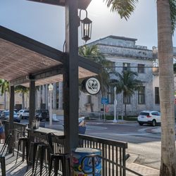 Voodoo Brewing - Porch