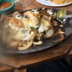 El Rancho Viejo - Mar Y Tierra