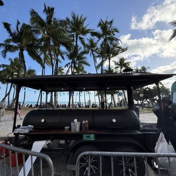 Hometown BBQ - Food Trucks Near Me - Ewa Beach, Hawaii Hometown BBQ - Food Trucks Near Me - Ewa Beach, Hawaii