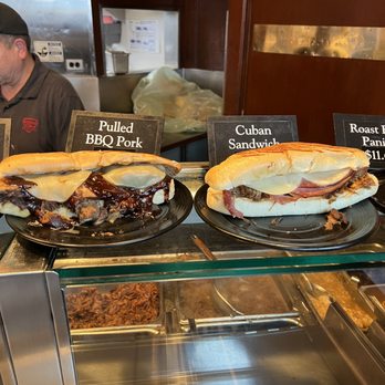 Berghoff Cafe - German Near Me - Chicago, Illinois