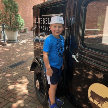 Blue Bell Creameries - The first refrigerated truck. - Ice Cream & Frozen Yogurt Near Me - Brenham, Texas Blue Bell Creameries - The first refrigerated truck. - Ice Cream & Frozen Yogurt Near Me - Brenham, Texas