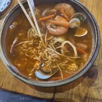 ON Korean Kitchen - Seafood ramen - Korean Near Me - Corona, California ON Korean Kitchen - Seafood ramen - Korean Near Me - Corona, California