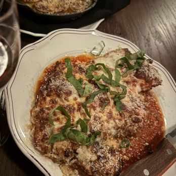 Donna's - Chicken Parmesan and Lasagna - Italian Near Me - Los Angeles, California Donna's - Chicken Parmesan and Lasagna - Italian Near Me - Los Angeles, California
