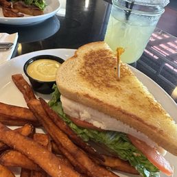 Mad duck margarita, Turkey Club Sandwich Mad duck margarita, Turkey Club Sandwich